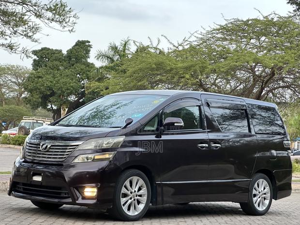 Toyota Vellfire 2009 Burgundy