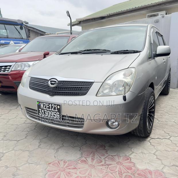 Toyota Corolla Spacio 2002 Beige