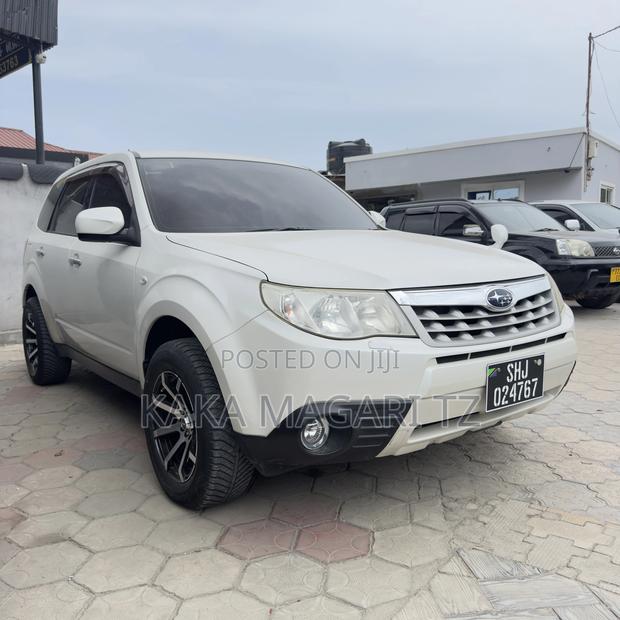 Subaru Forester 2012 White