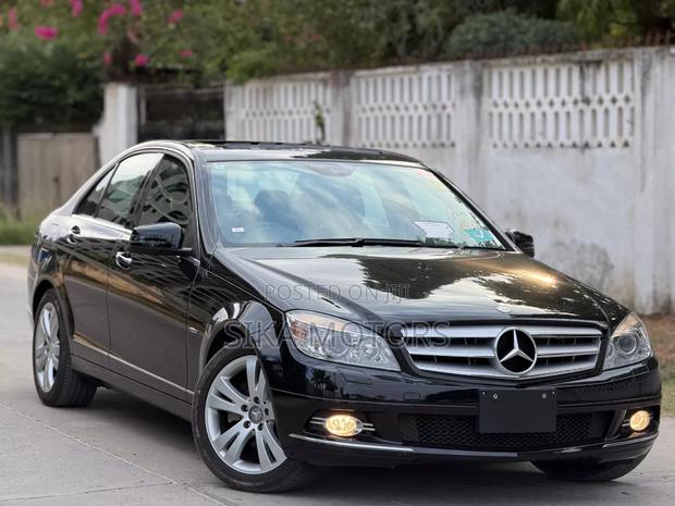 Mercedes-Benz C-Class 2014 Black