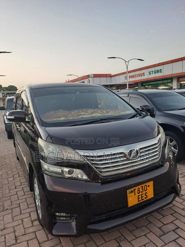 Toyota Vellfire 2009 Black