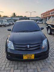 Toyota IST 2004 Black for sale