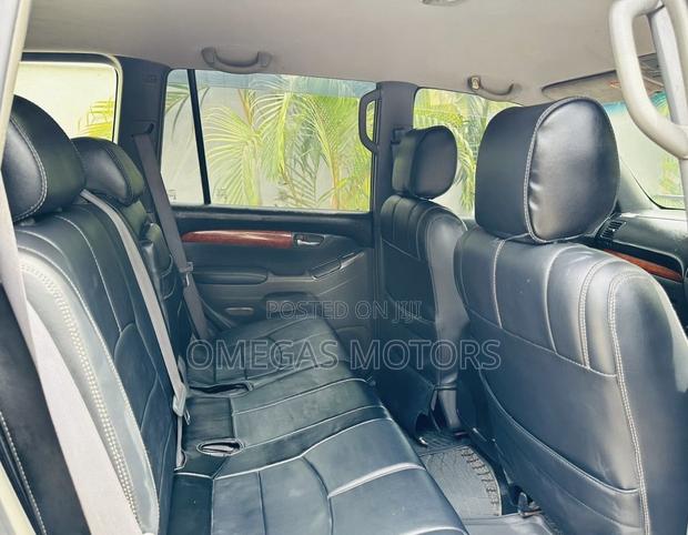 Toyota Land Cruiser Prado 2007 Black