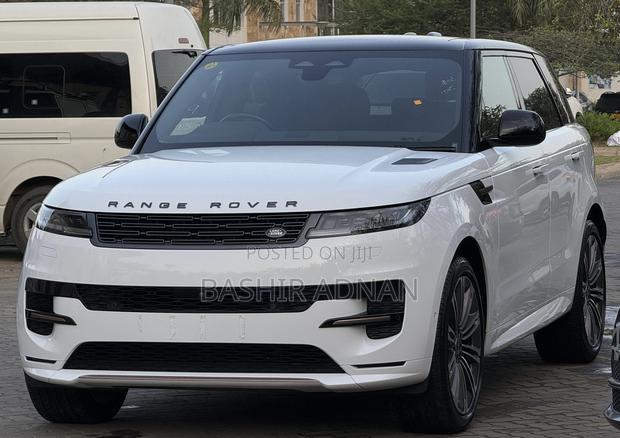 Land Rover Range Rover Sport 2023 White