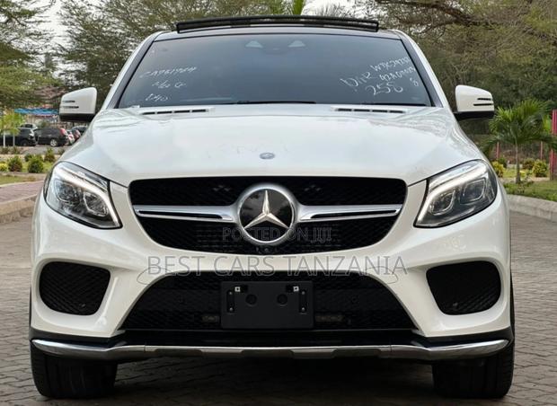 Mercedes-Benz GLE-Class 2016 White