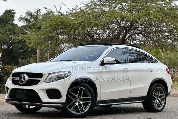 Mercedes-Benz GLE-Class 2016 White