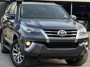 Toyota Fortuner 2018 Gray for sale