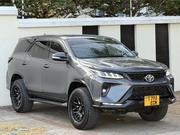 Toyota Fortuner 2.8 D AWD 2018 Gray for sale