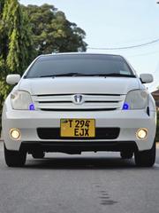 Toyota IST 2006 White for sale