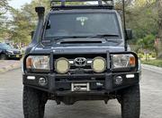 Toyota Land Cruiser 2018 Green for sale