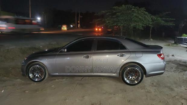Toyota Mark X 2006 Silver