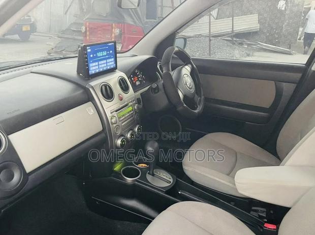 Mazda Verisa 2010 Black
