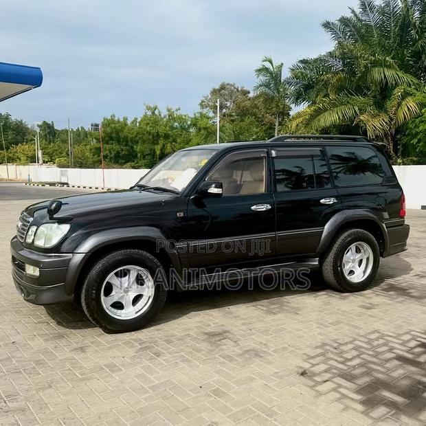 Toyota Land Cruiser 100 4.7 Executive 2007 Gray