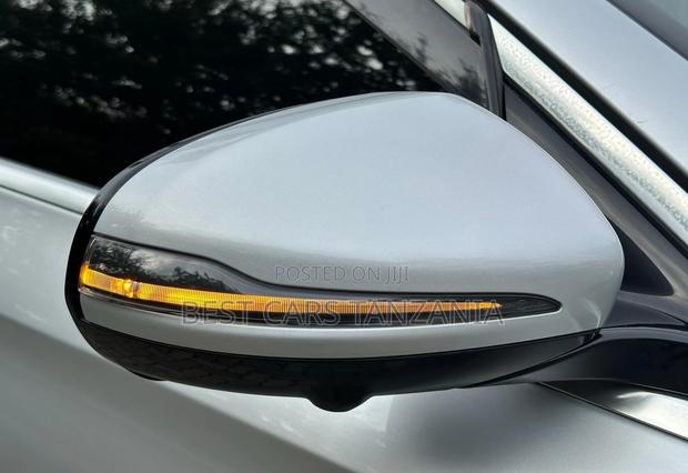 Mercedes-Benz E200 2017 Silver