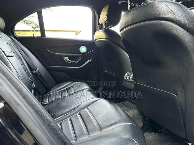 Mercedes-Benz C-Class 2014 Black