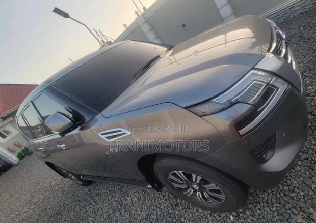 Nissan Patrol 2022 Gray