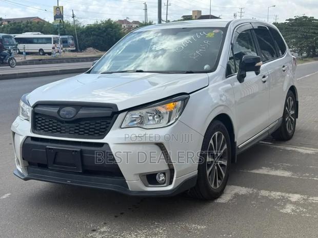Subaru Forester 2.0XT Premium 4dr SUV AWD (2.0L 4cyl Turbo CVT) 2015