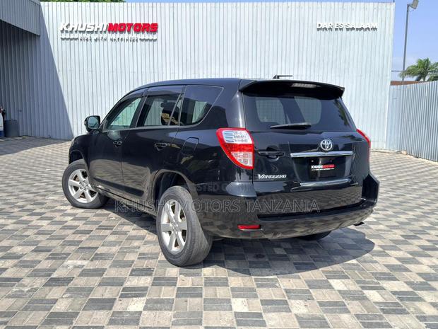 Toyota Vanguard 2009 Black