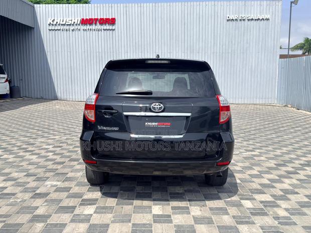 Toyota Vanguard 2009 Black