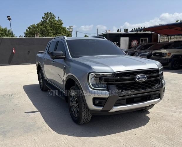 Ford Ranger 2025 Silver