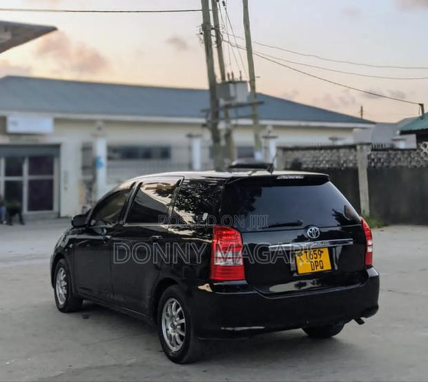 Toyota Wish 2004 Black