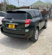 Toyota Vanguard 2010 Green for sale