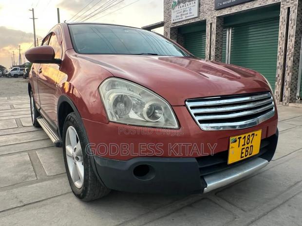 Nissan Dualis 2008 Maroon