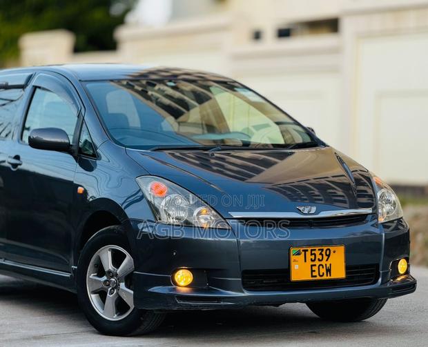Toyota Wish 2003 Gray