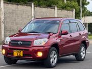 Toyota RAV4 1.8 2005 Maroon for sale
