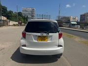 Toyota Ractis 2011 White for sale