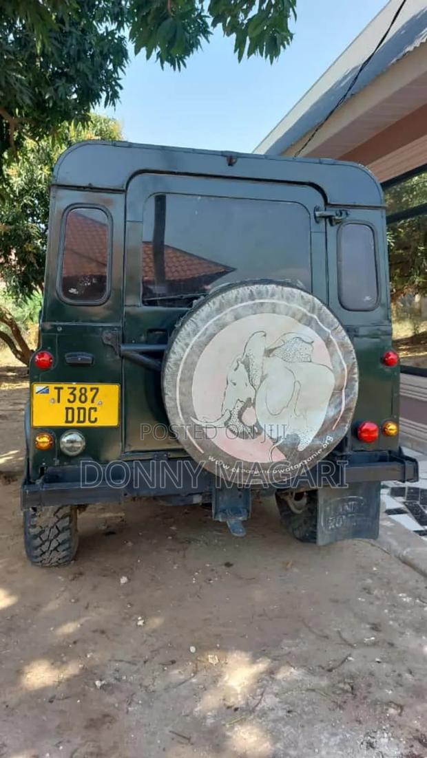 Land Rover Defender 1998 Green
