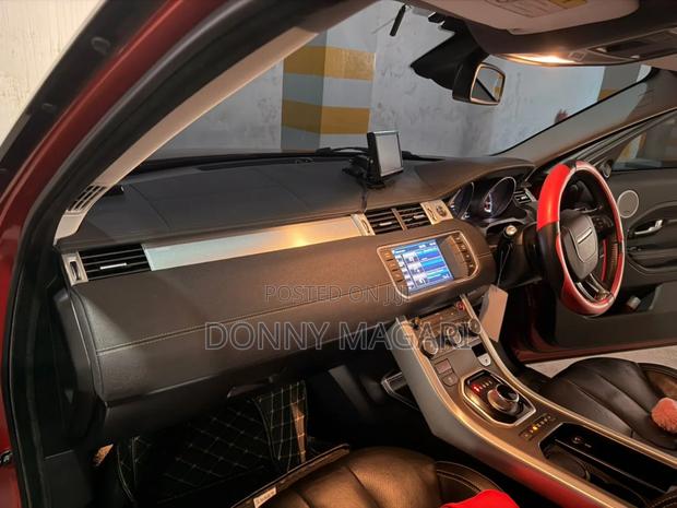Land Rover Range Rover Evoque 2015 Red