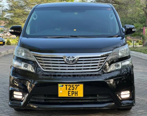 Toyota Vellfire 2010 Black