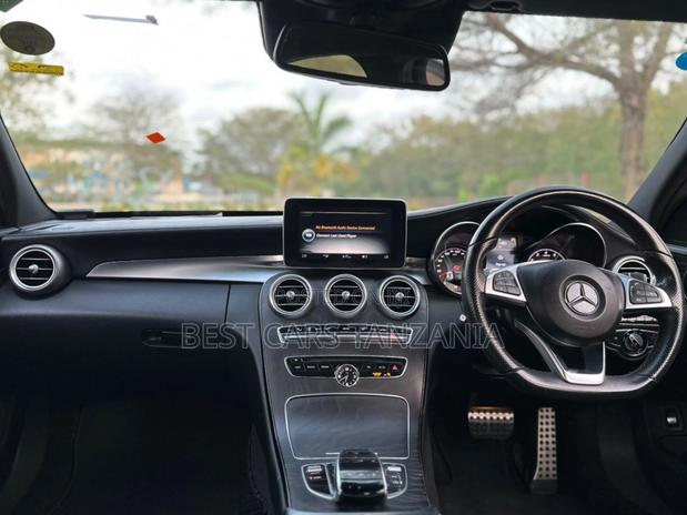 Mercedes-Benz C200 2014 White