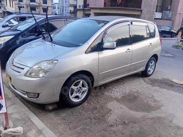 Toyota Corolla Spacio 2006 Silver
