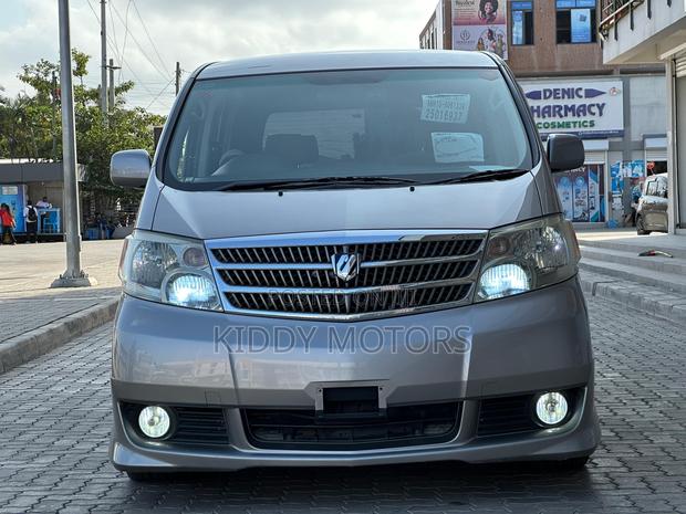 Toyota Alphard 2006 Gray