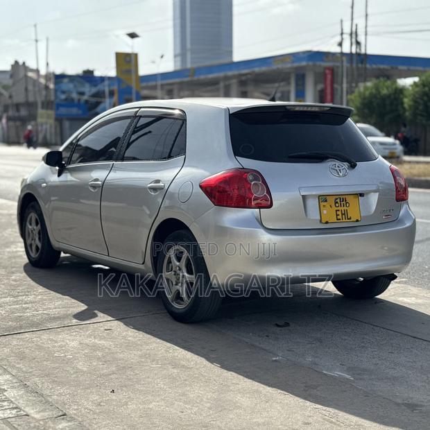 Toyota Auris 2007 Silver