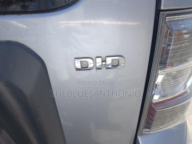 Mitsubishi Pajero 2014 Silver