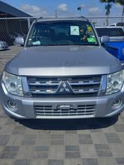 Mitsubishi Pajero 2014 Silver for sale