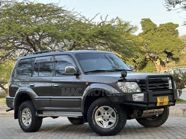 Toyota Land Cruiser Prado 3.0 TD 1999 Gray