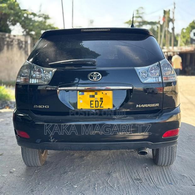 Toyota Harrier 2006 Black