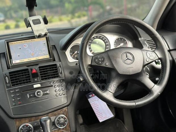 Mercedes-Benz C-Class 2008 White