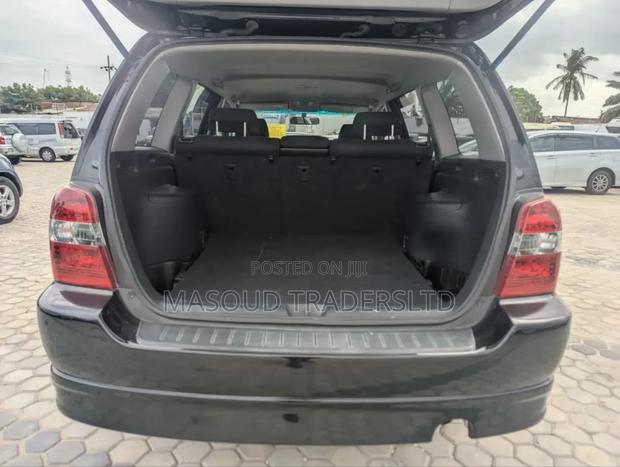 Toyota Kluger 2006 Gray
