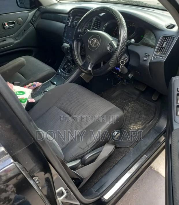 Toyota Kluger 2006 Black