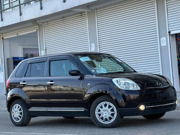 Mazda Verisa 2009 Black