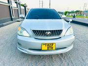 Toyota Harrier 2005 Silver for sale