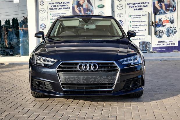 Audi A4 2017 Blue