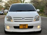 Toyota IST 2003 Pearl for sale