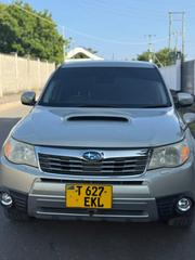 Subaru Forester 2009 Gold for sale