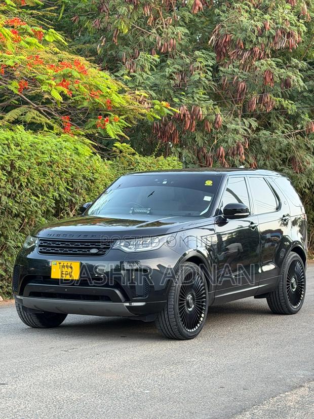 Land Rover Discovery 2018 Black